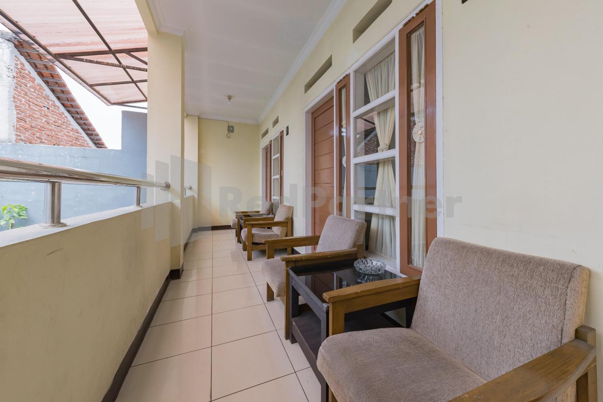 Homestay Pkpn Garut Mitra Reddoorz Exterior foto